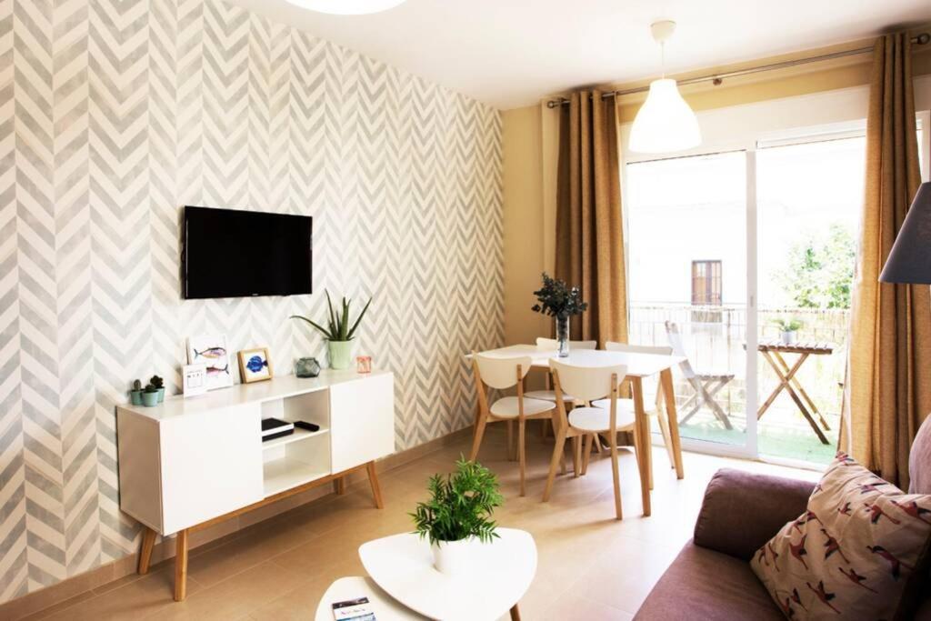 מאלגה Sweet Apartment מראה חיצוני תמונה
