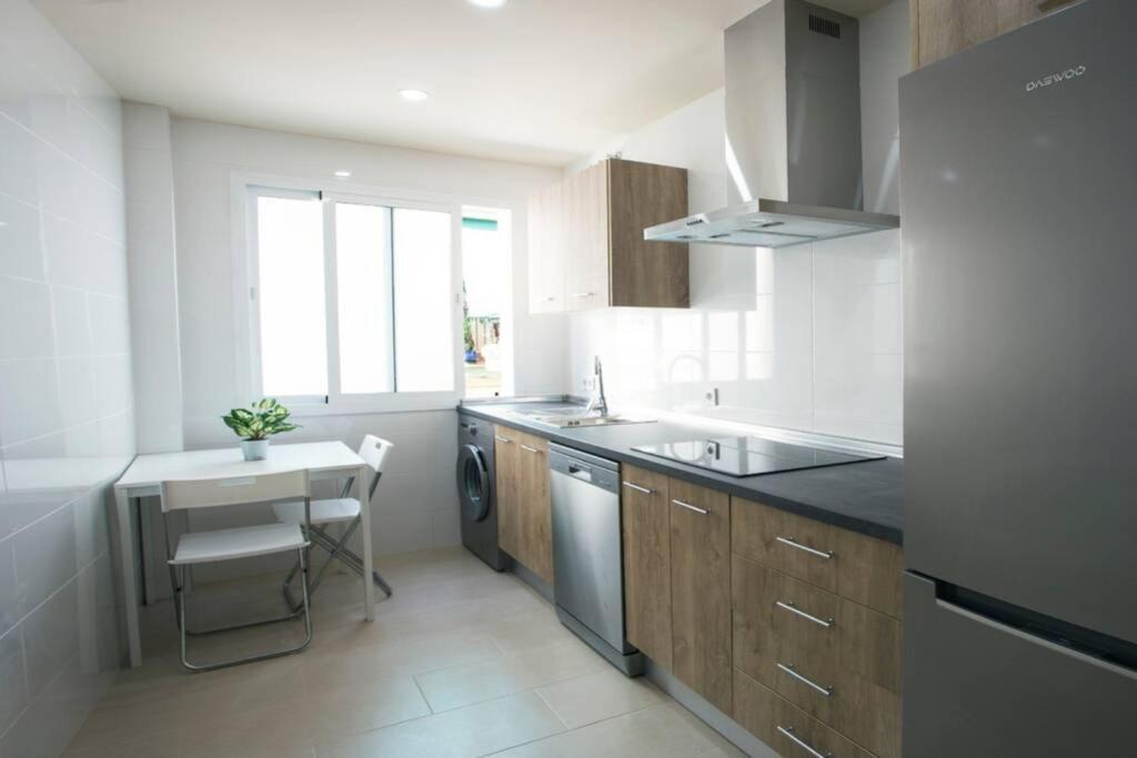 מאלגה Sweet Apartment מראה חיצוני תמונה