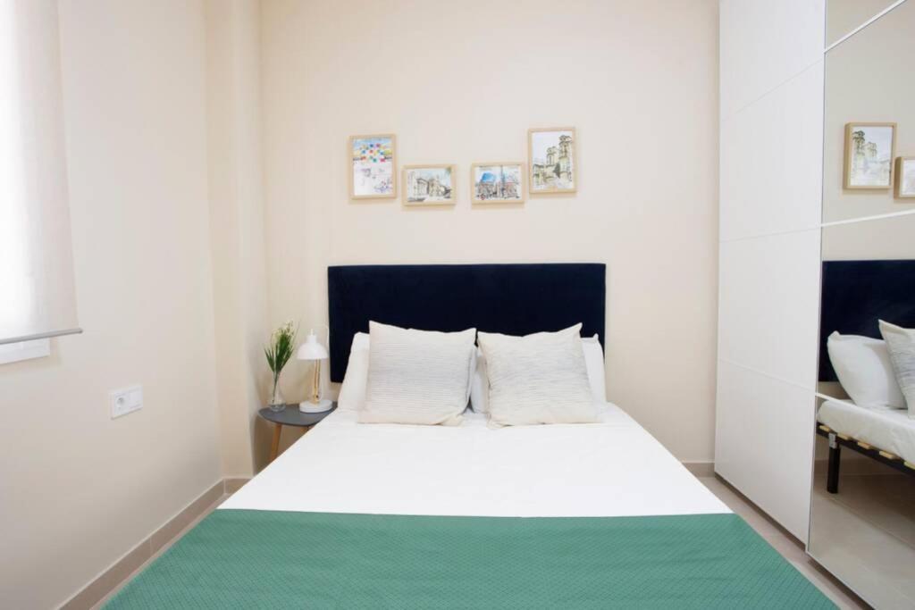 מאלגה Sweet Apartment מראה חיצוני תמונה