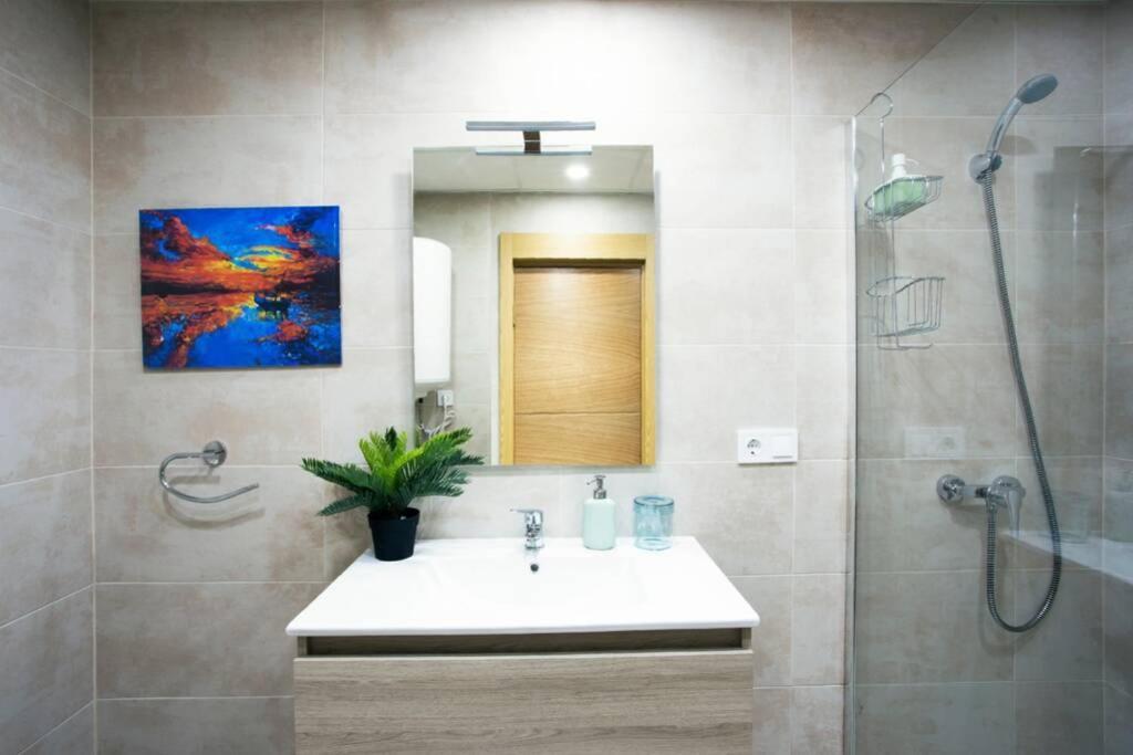 מאלגה Sweet Apartment מראה חיצוני תמונה
