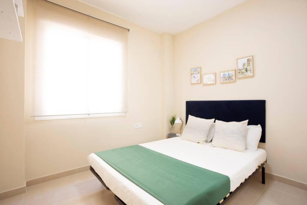 מאלגה Sweet Apartment מראה חיצוני תמונה